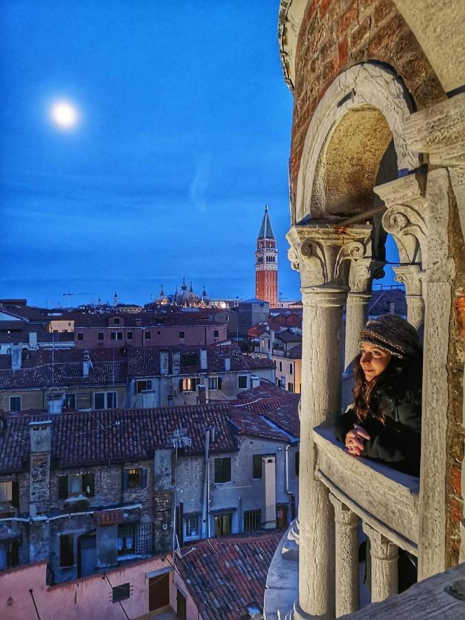 Biennale Ca Dario Venise